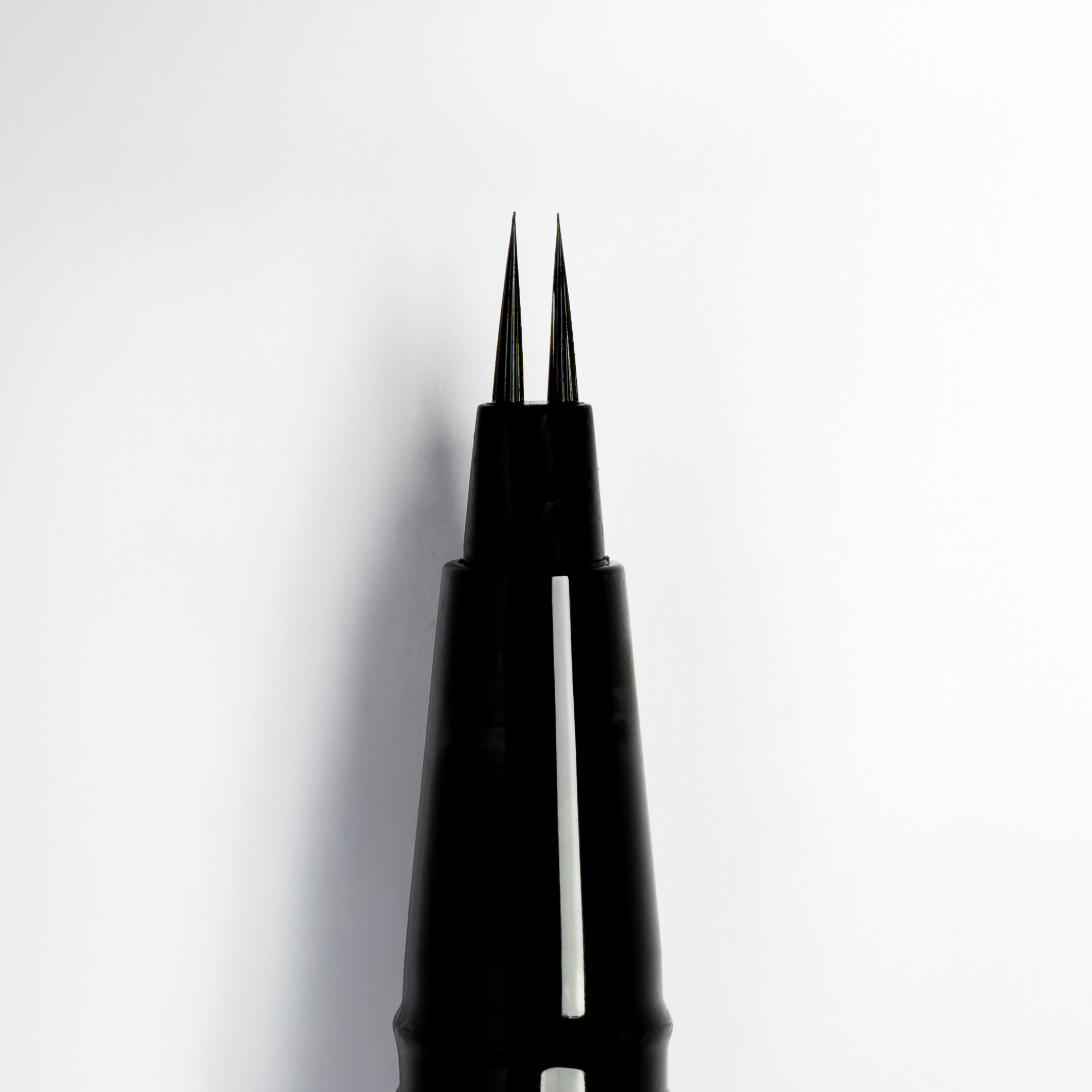 Duo Line Waterproof Brow Pen